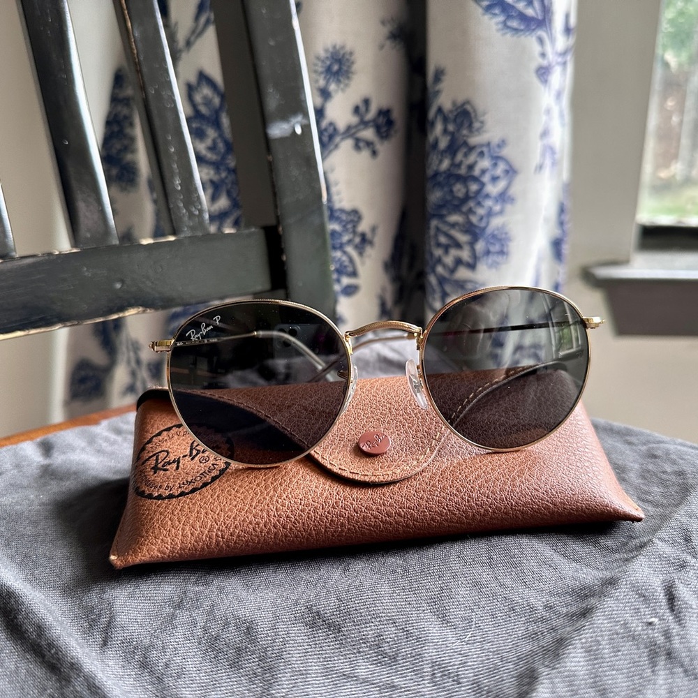 Ray bans - round